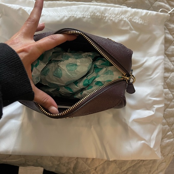 Coach cosmetic bag - Picture 2 of 4